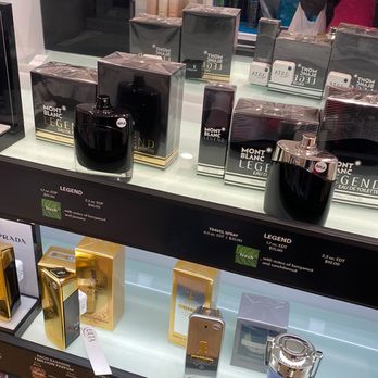 Ulta Beauty - Cosmetics & Beauty Supply Near Me - Chicago, Illinois Ulta Beauty - Cosmetics & Beauty Supply Near Me - Chicago, Illinois