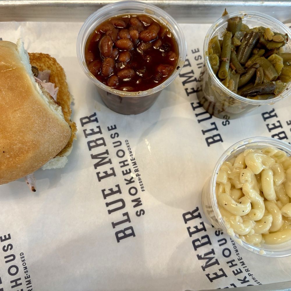 Blue Ember Smokehouse - Chickadee chicken sandwich, barbecue baked beans, green beans, and mac and cheese. - Salad Near Me - Texarkana, Texas Blue Ember Smokehouse - Chickadee chicken sandwich, barbecue baked beans, green beans, and mac and cheese. - Salad Near Me - Texarkana, Texas