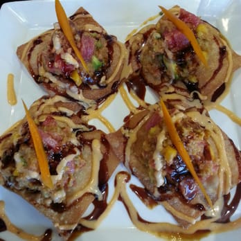 Sushi Station - Yummy Crunch is soooooo delicious!! - Japanese Near Me - Riverside, California