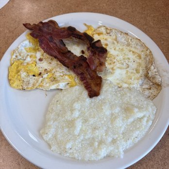 Orange Tree Breakfast & Lunch - 2 Two Eggs, Bacon, Grits - Breakfast & Brunch Near Me - Tamarac, Florida Orange Tree Breakfast & Lunch - 2 Two Eggs, Bacon, Grits - Breakfast & Brunch Near Me - Tamarac, Florida