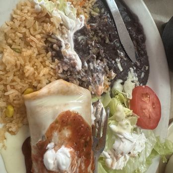 El Cazador - Chimichanga Chicken) - Mexican Near Me - Pell City, Alabama El Cazador - Chimichanga Chicken) - Mexican Near Me - Pell City, Alabama
