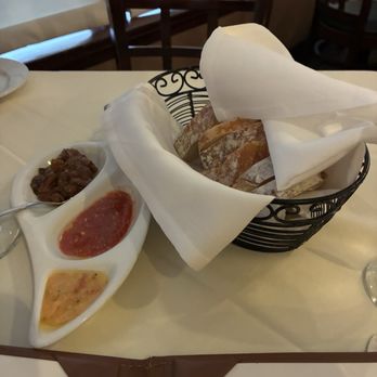 Il Luogo - Complimentary Bread with 3 spreads - Italian Near Me - Lynbrook, New York