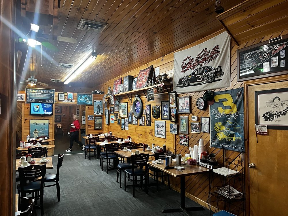 Ken & Mary's