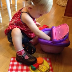 Wee Runs - Expensive leapfrog toy and striderite shoes both only $4 each at weeruns!