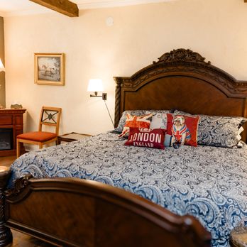 Montgomery Inn - Bed & Breakfast Near Me - Versailles, Kentucky