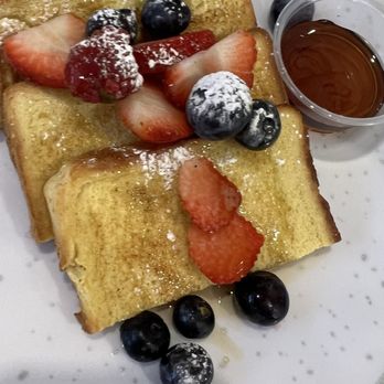 BB’s Bakehouse - Bakeries Near Me - Miami Lakes, Florida