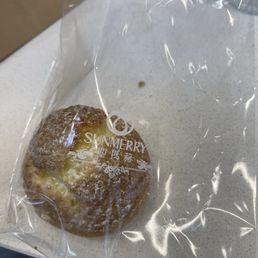 Cream puff Cream puff
