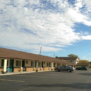 Delta Motel - Rooms. - Hotels Near Me - Bay City, Michigan