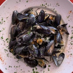 Le Petit Paris - Black mussels