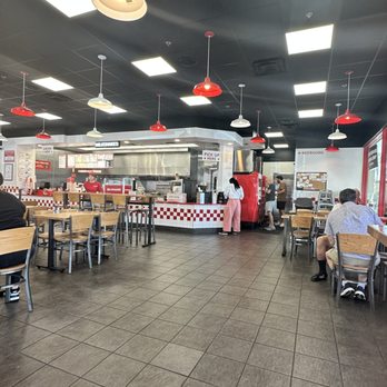 Five Guys - Lots of room, clean, and other noisy. - Burgers Near Me - La Quinta, California Five Guys - Lots of room, clean, and other noisy. - Burgers Near Me - La Quinta, California