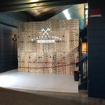 Blade & Timber Axe Throwing - Honolulu - Axe Throwing Near Me - Honolulu, Hawaii