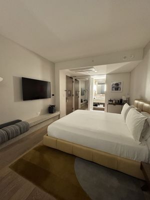 Thompson Hollywood, by Hyatt by null