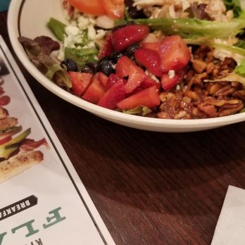 Corner Bakery Cafe - Berry Pecan Seasonal salad - Cafes Near Me - Fresno, California Corner Bakery Cafe - Berry Pecan Seasonal salad - Cafes Near Me - Fresno, California