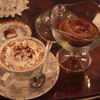 Madeleine - Tea Rooms Near Me - Le Cannet, 06