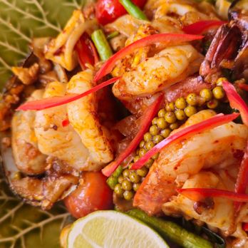 Kaew Jao Jorm - Thai Near Me - Brooklyn, New York