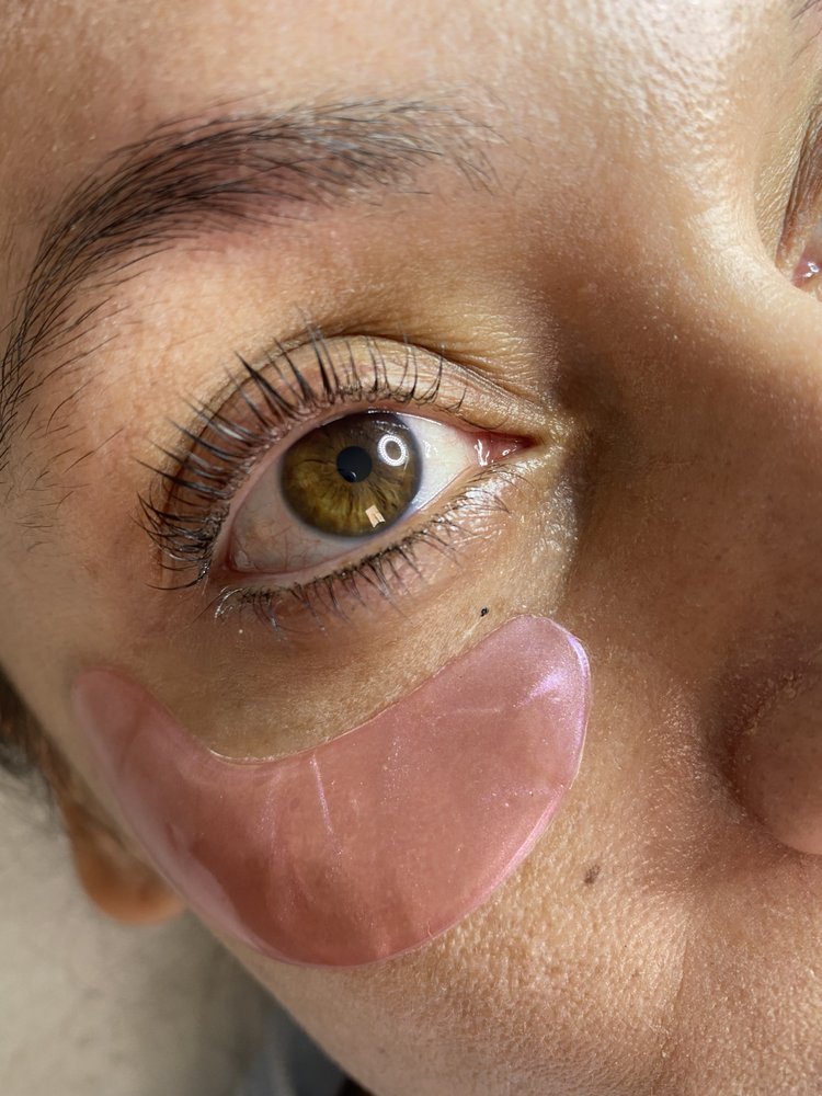 Luna Esthetiques Logo