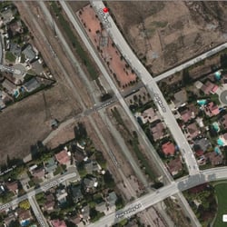 Del Mar Dog Park - Del Mar Dog Park is at corner of Del Mar Dr at Cross Valley Trail, San Ramon, CA (1 block from Pine Valley Rd & Del Mar Dr.).