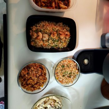 Di Folco's Roaming Occasions - a variety of dishes - Food Trucks Near Me