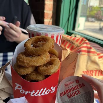 Portillo's & Barnelli's Chicago - ONION RINGS - Hot Dogs Near Me - Chicago, Illinois