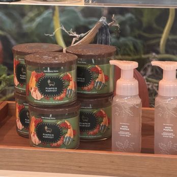 Bath & Body Works - Cosmetics & Beauty Supply Near Me - Westminster, California Bath & Body Works - Cosmetics & Beauty Supply Near Me - Westminster, California