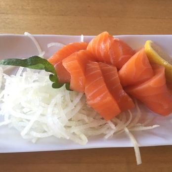 39 Degrees - salmon sashimi - Japanese Near Me - Long Beach, California 39 Degrees - salmon sashimi - Japanese Near Me - Long Beach, California