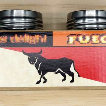 Roys Seasonings - Hot & Spicy Gift Set - Herbs & Spices Near Me Roys Seasonings - Hot & Spicy Gift Set - Herbs & Spices Near Me