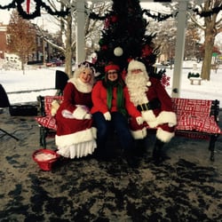 Dawn Marie's Treasures - Santa and Mrs Clause in Clinton the weekend after Thanksgiving