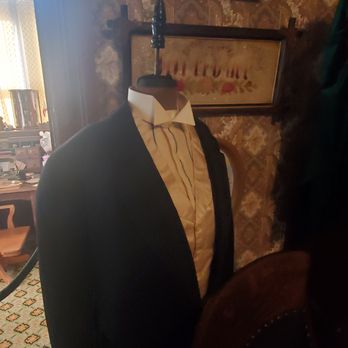 Meux Home Museum - Museums Near Me - Fresno, California