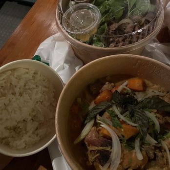 Saigon Streets - Grilled Beef Banh & Mi Grilled Chicken Vermicelli w/ Rice - Vietnamese Near Me - Seattle, Washington Saigon Streets - Grilled Beef Banh & Mi Grilled Chicken Vermicelli w/ Rice - Vietnamese Near Me - Seattle, Washington