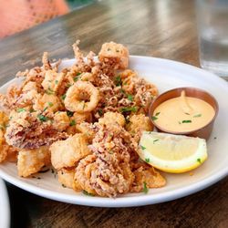 Melo's Italian Table - Fried Calamari