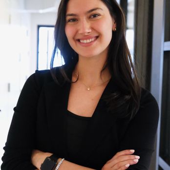 The Wellness Den by Cynergy - Dr. Sarah Shafir, PT DPT - Physical Therapy Near Me - New York, New York The Wellness Den by Cynergy - Dr. Sarah Shafir, PT DPT - Physical Therapy Near Me - New York, New York