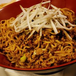 Tanpopo Ramen & Sushi Restaurant - Spicy Mazeman with ground pork