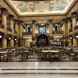 The Jefferson Hotel - Getting ready for the brunch buffet
