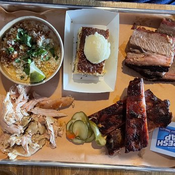 Pit & Tap - Ribs, Pulled Chicken, Brisket, Elotes, Cornbread, and Homemade Pickles - Barbeque Near Me - Wilmette, Illinois Pit & Tap - Ribs, Pulled Chicken, Brisket, Elotes, Cornbread, and Homemade Pickles - Barbeque Near Me - Wilmette, Illinois