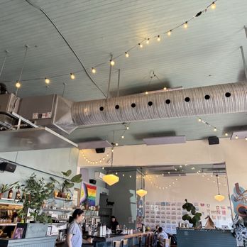 The Burrow - Ambience - Mexican Near Me - Vancouver, British Columbia