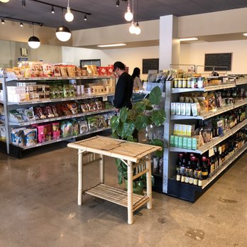 Heartland Cafe & Mart - Vegetarian and vegan groceries, snacks, sauces - Vegetarian Near Me - Walnut, California