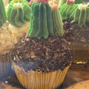 Cream And Cake Couture - Bakeries Near Me - Sedona, Arizona Cream And Cake Couture - Bakeries Near Me - Sedona, Arizona