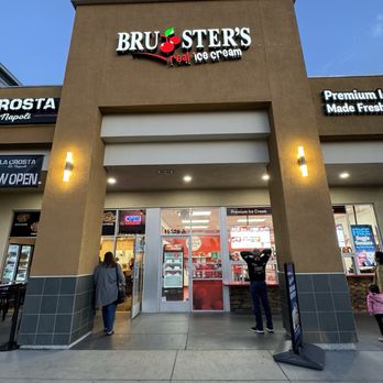 BRUSTER’S REAL ICE CREAM - Updated May 2025 - 134 Photos & 126 Reviews ...