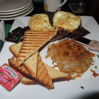 Blackjack Mulligans Public House - Brunch Special - Steak (medium) and Eggs (overeasy) - Irish Pub Near Me - Garfield, New Jersey