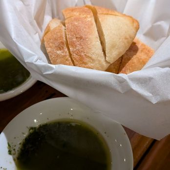 Siamo Napoli - The complimentary bread - Italian Near Me - San Diego, California Siamo Napoli - The complimentary bread - Italian Near Me - San Diego, California