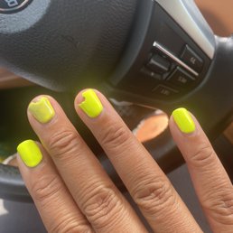 Gel polish chipped after 3 days.