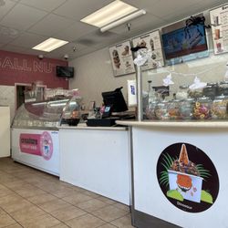 Baskin Robbins - Front