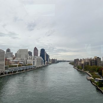 Roosevelt Island Tramway - The East River. - Public Transportation Near Me - New York, New York Roosevelt Island Tramway - The East River. - Public Transportation Near Me - New York, New York