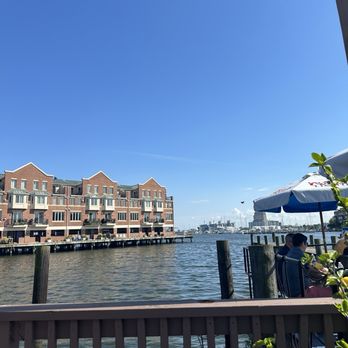 Captain James Crab House - Seafood Near Me - Baltimore, Maryland