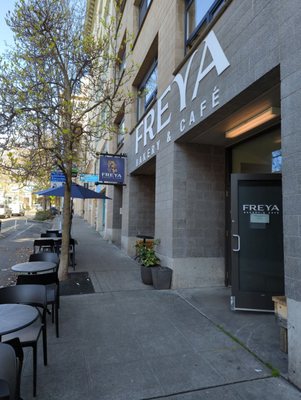 Freya Bakery & Cafe by null