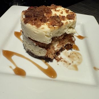 Beau's Grille - Carrot Cake - New American Near Me - Akron, Ohio