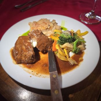 Tarantella on 4th - Beef Short Ribs - Italian Near Me - Long Beach, California Tarantella on 4th - Beef Short Ribs - Italian Near Me - Long Beach, California