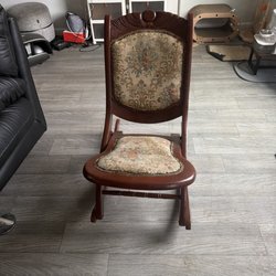 Star Upholstery - Folding rocking chair