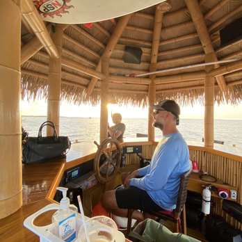 Cruisin’ Tikis Key Largo - Captain Dave - Tiki Bars Near Me - Key Largo, Florida