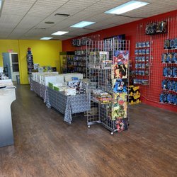 Cosmic Comics and Toys
